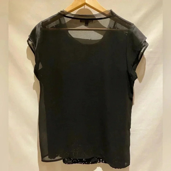 Tinley Road Black Laser-Cut Top with Sheer Back, size M - Picture 2 of 8